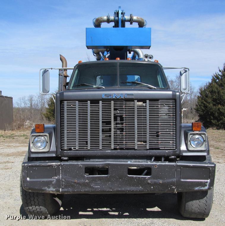 image for item J2618 1978 GMC Brigadier pump truck