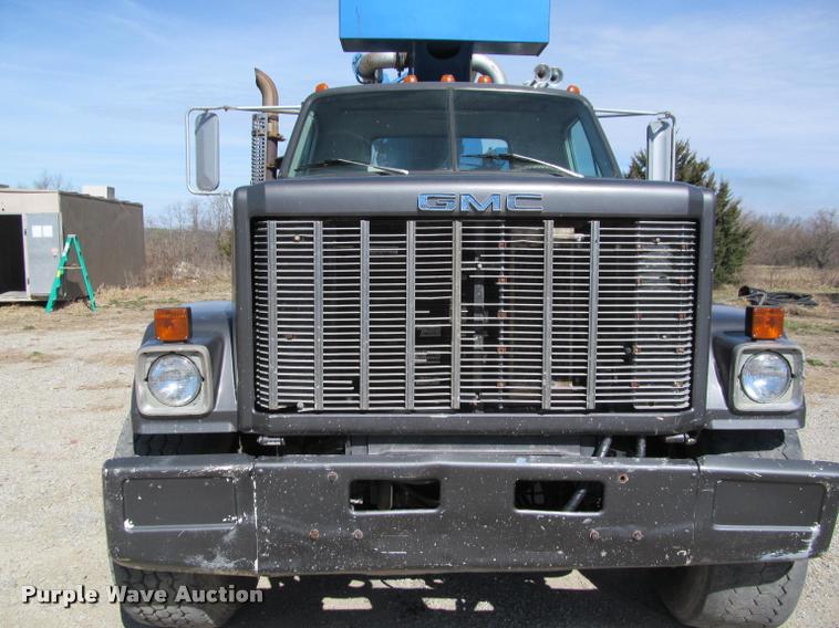 image for item J2618 1978 GMC Brigadier pump truck