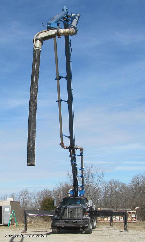 image for item J2618 1978 GMC Brigadier pump truck