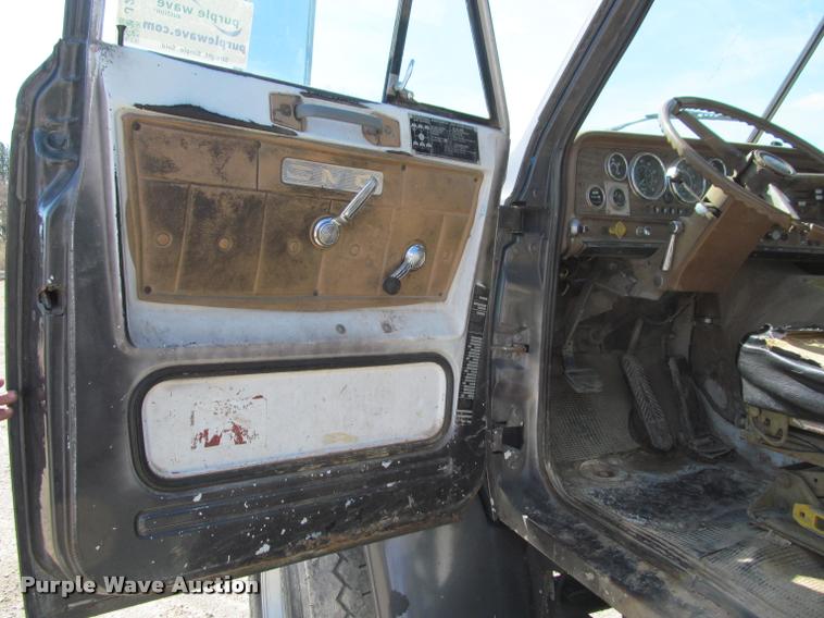 image for item J2618 1978 GMC Brigadier pump truck