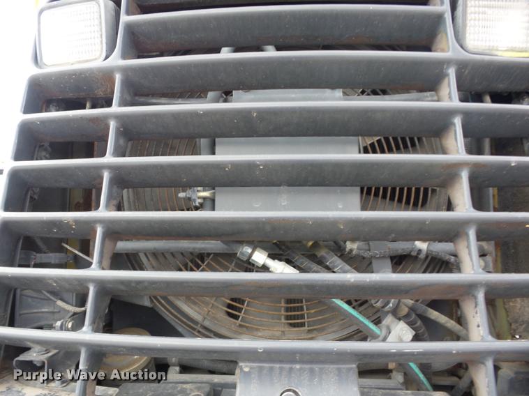 image for item J8658 Komatsu WA250-6 wheel loader