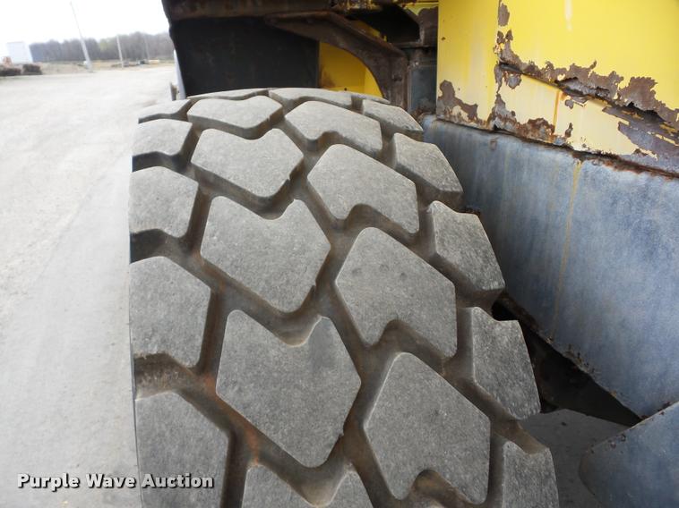 image for item J8658 Komatsu WA250-6 wheel loader