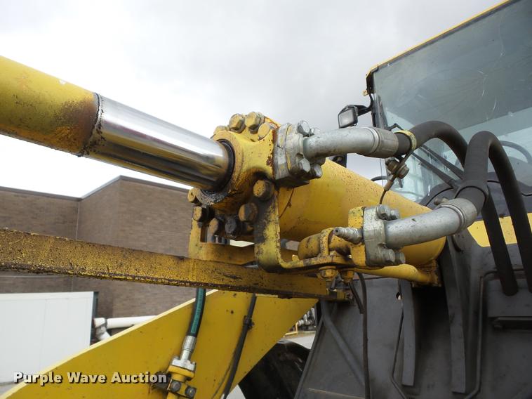 image for item J8658 Komatsu WA250-6 wheel loader