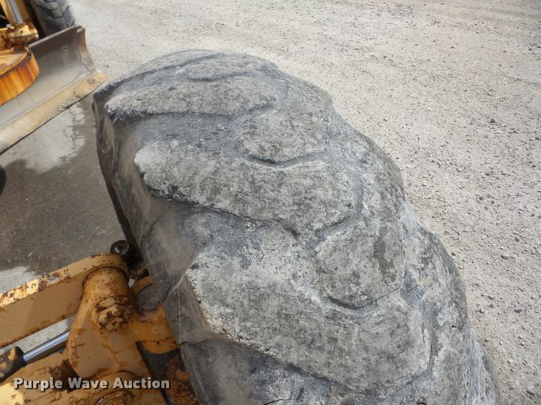 image for item J8660 Galion A550 motor grader