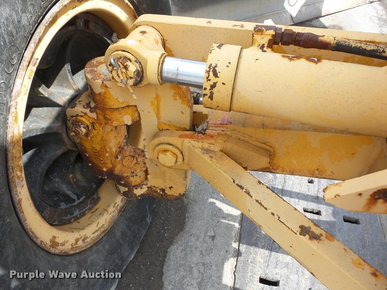 image for item J8660 Galion A550 motor grader