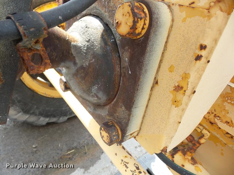 image for item J8660 Galion A550 motor grader