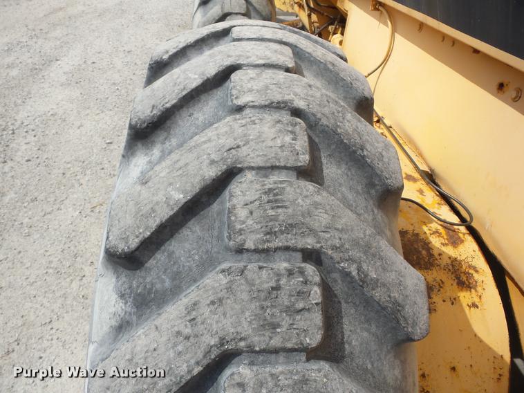 image for item J8660 Galion A550 motor grader