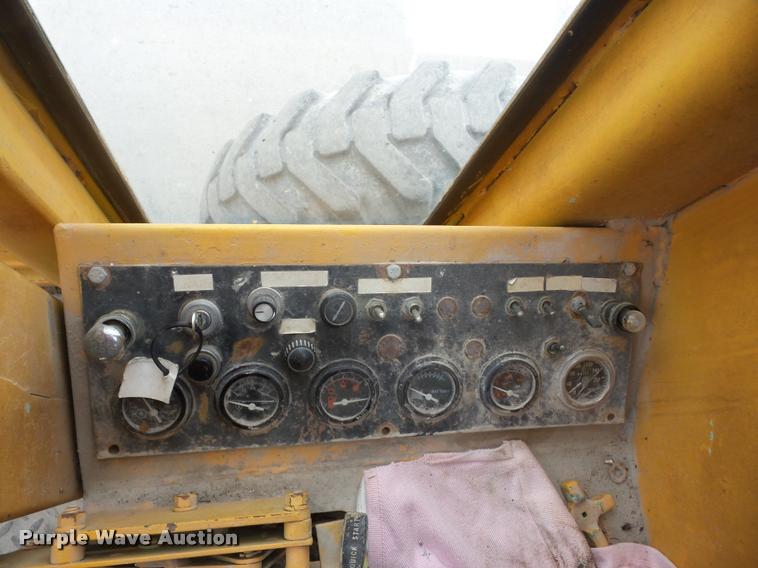 image for item J8660 Galion A550 motor grader