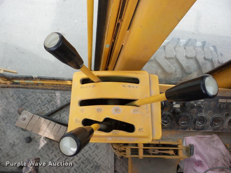 image for item J8660 Galion A550 motor grader