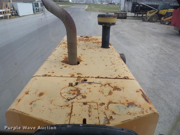 image for item J8660 Galion A550 motor grader