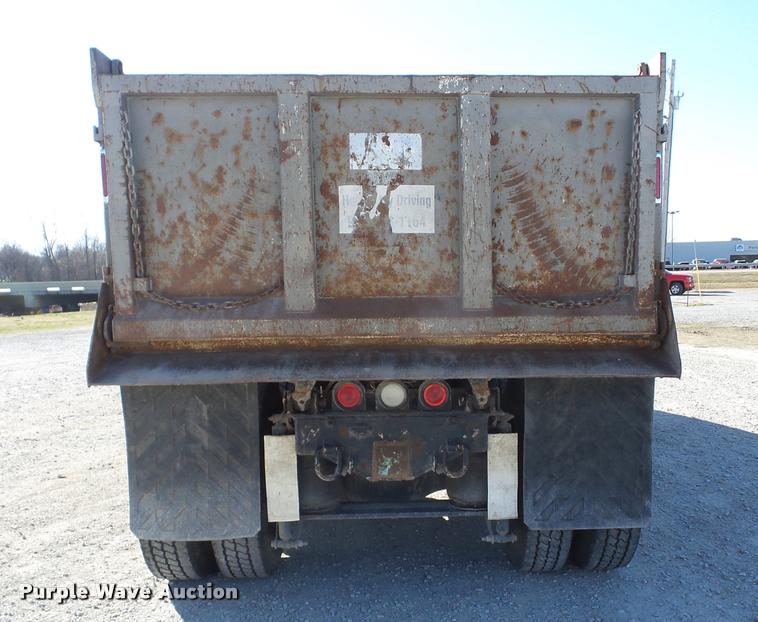 image for item K1263 1999 Western Star 5964SS dump truck