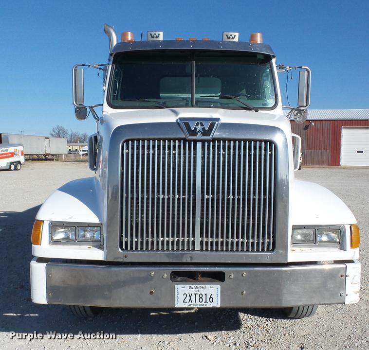 image for item K1263 1999 Western Star 5964SS dump truck