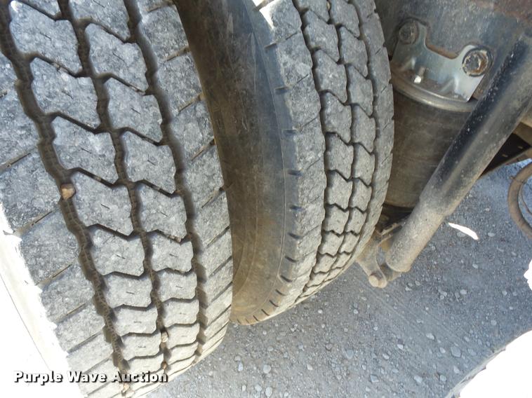 image for item K1263 1999 Western Star 5964SS dump truck