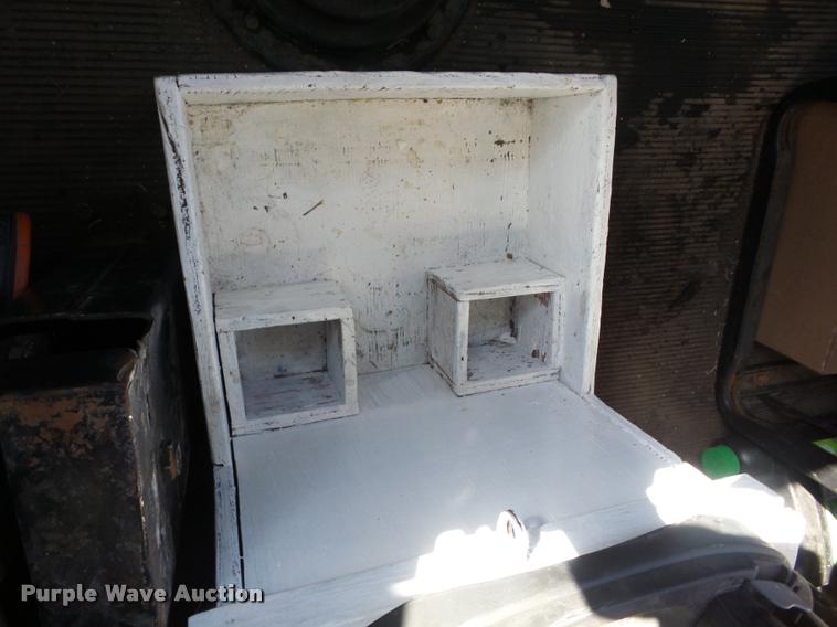 image for item K1263 1999 Western Star 5964SS dump truck