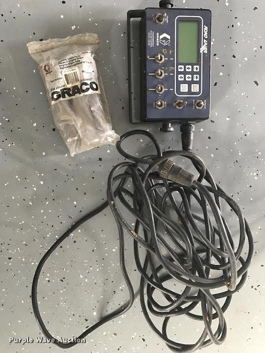 image for item K2688 2000 Graco Road Lazer Series C00A striper