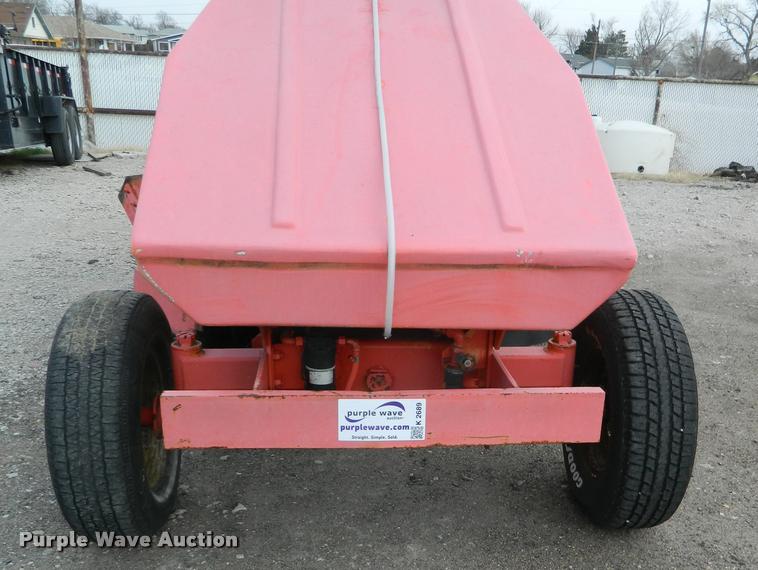 image for item K2689 1994 Waldon Sweep Master II sweeper