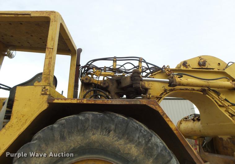 image for item K5510 1978 Caterpillar 627B scraper