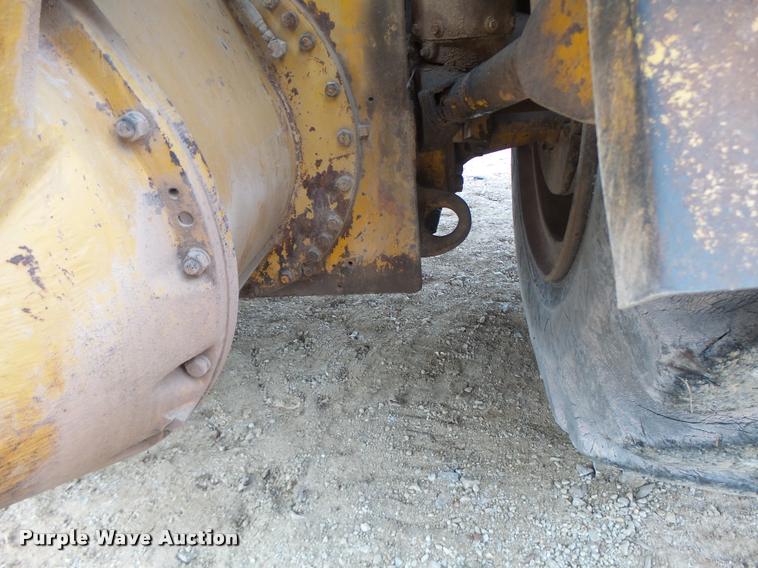 image for item K5510 1978 Caterpillar 627B scraper