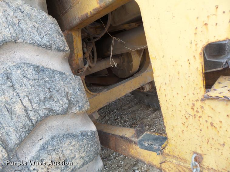 image for item K5510 1978 Caterpillar 627B scraper