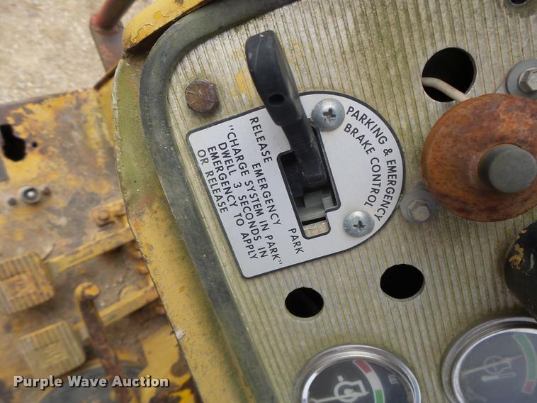 image for item K5510 1978 Caterpillar 627B scraper