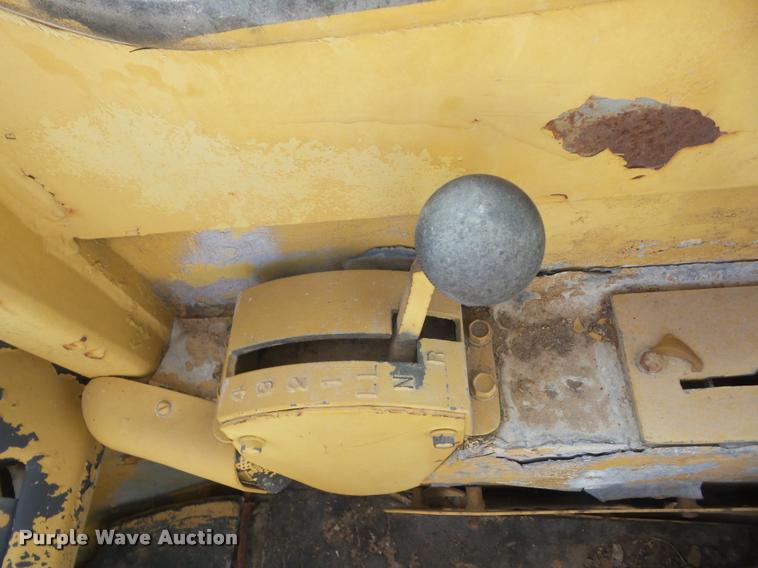 image for item K6486 Hancock 192 elevating scraper