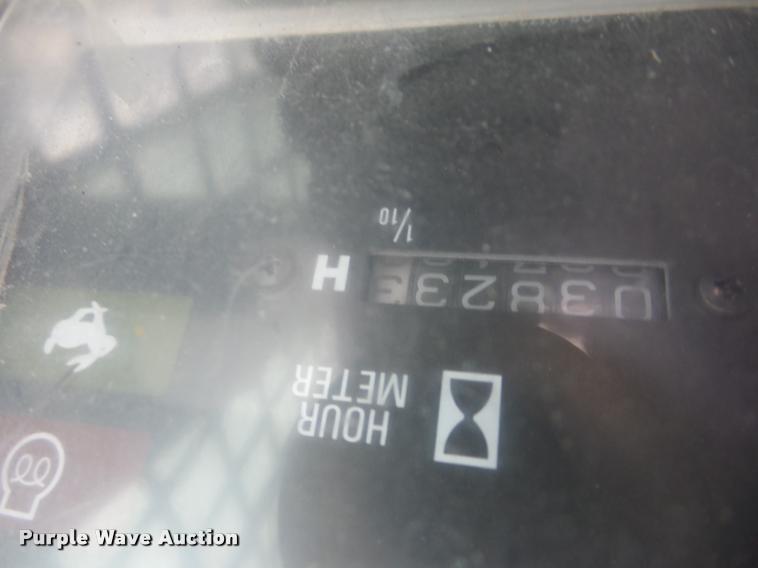 image for item K6488 2007 Takeuchi TL140 skid steer