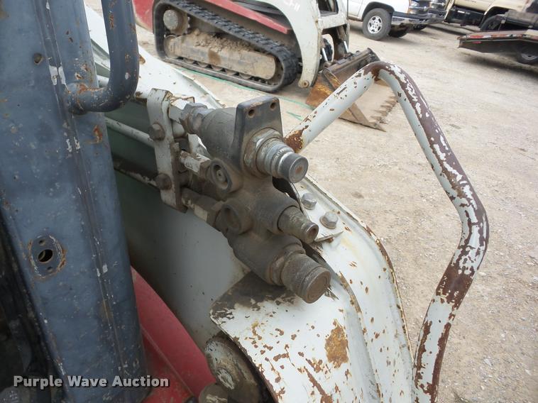 image for item K6488 2007 Takeuchi TL140 skid steer