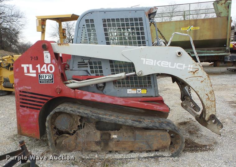 image for item K6489 2005 Takeuchi TL140 skid steer