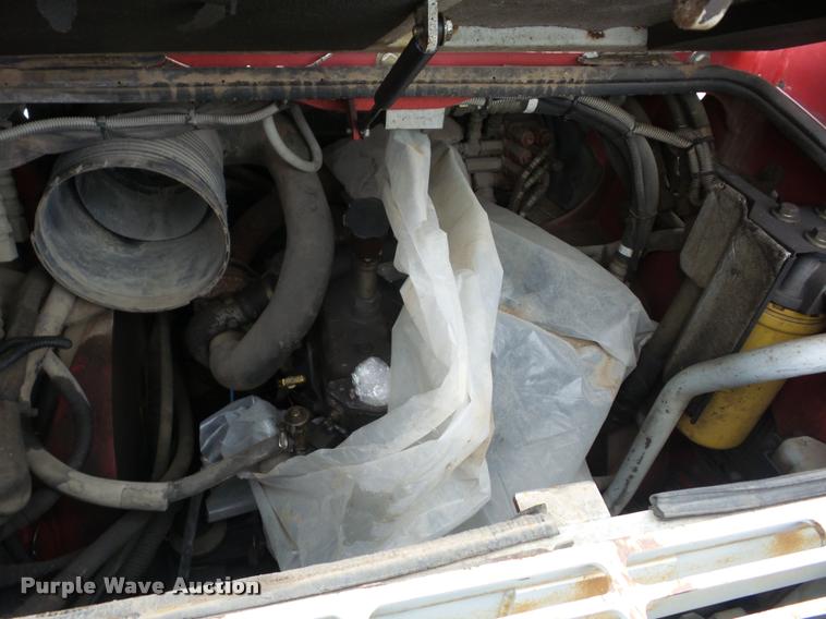 image for item K6489 2005 Takeuchi TL140 skid steer