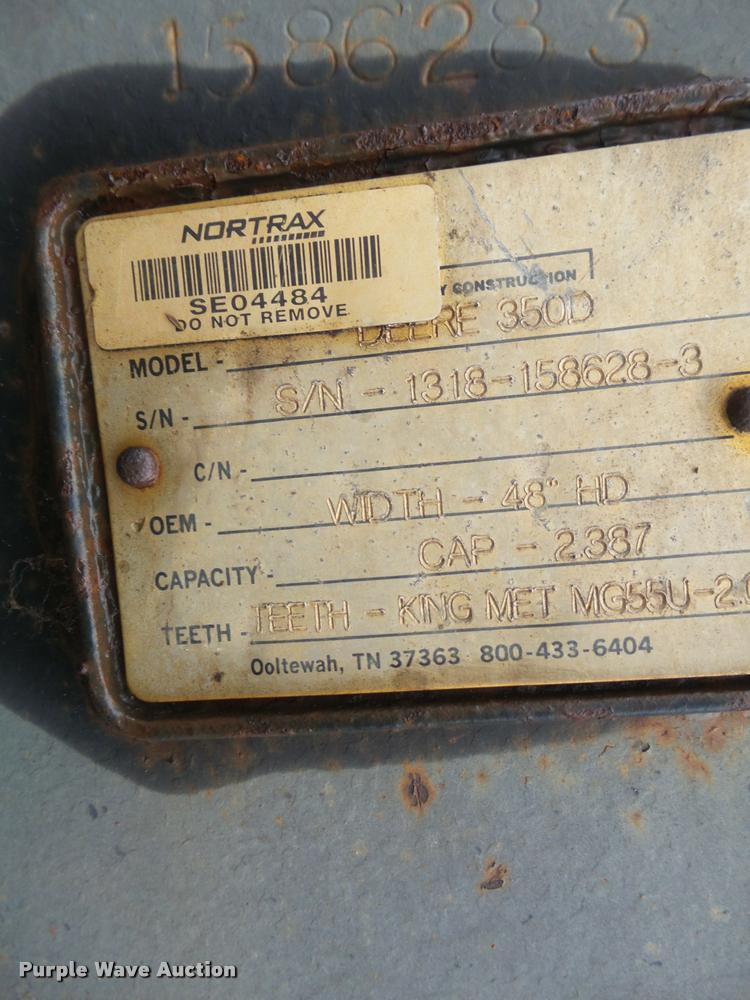 image for item K7696 2006 John Deere 350D excavator stick and bucket