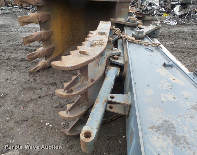 image for item K7696 2006 John Deere 350D excavator stick and bucket