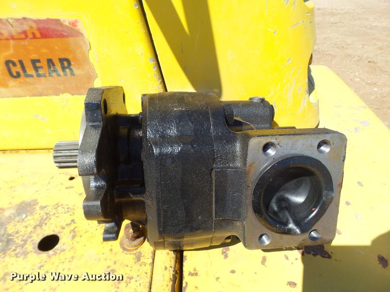 image for item L1568 2000 New Holland LW190 wheel loader