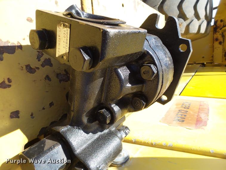 image for item L1568 2000 New Holland LW190 wheel loader