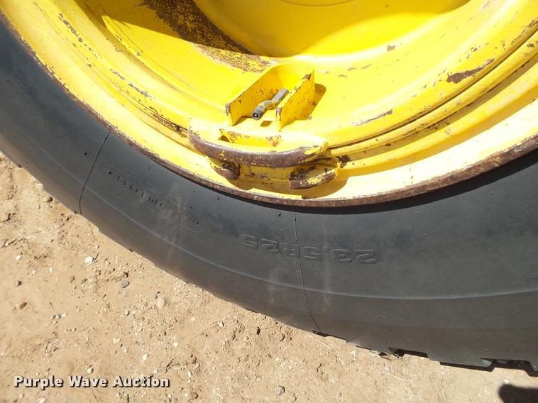 image for item L1568 2000 New Holland LW190 wheel loader