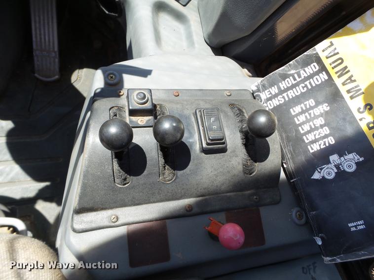 image for item L1568 2000 New Holland LW190 wheel loader