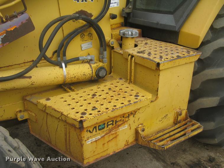 image for item L3987 1995 John Deere 710D backhoe