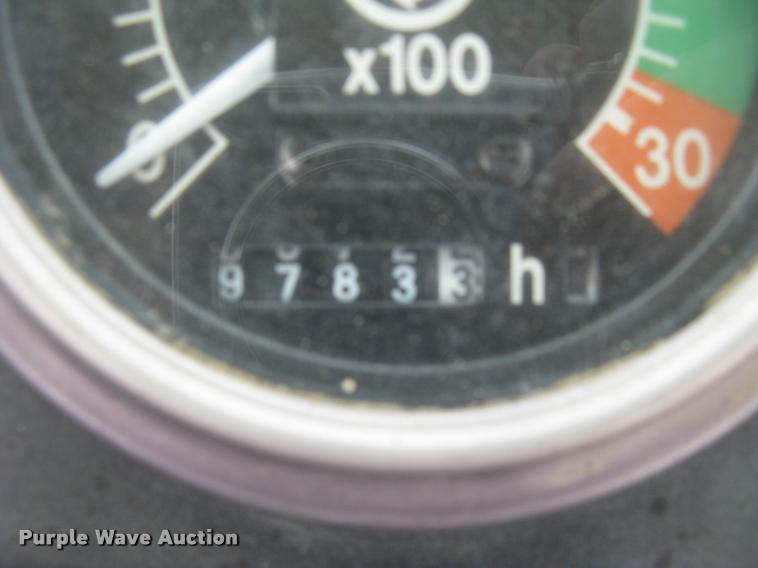 image for item L3987 1995 John Deere 710D backhoe