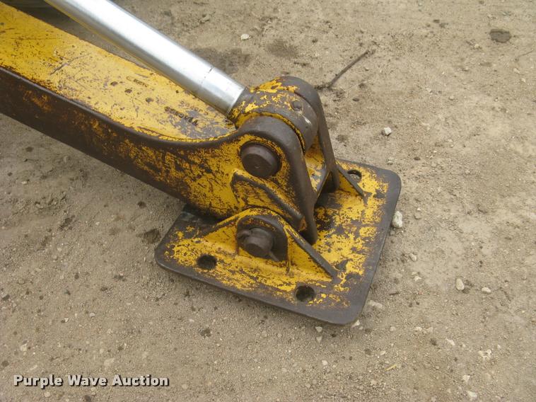 image for item L3987 1995 John Deere 710D backhoe