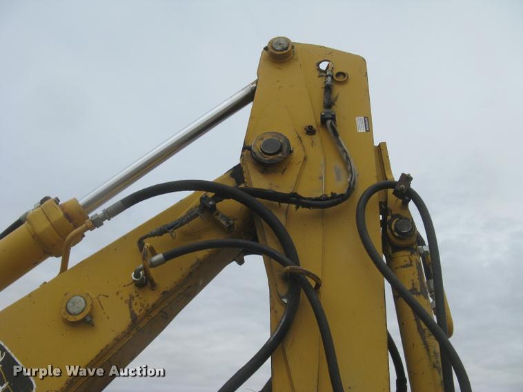 image for item L3987 1995 John Deere 710D backhoe