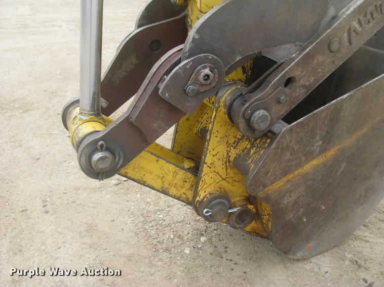 image for item L3987 1995 John Deere 710D backhoe