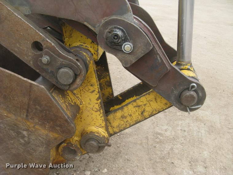 image for item L3987 1995 John Deere 710D backhoe
