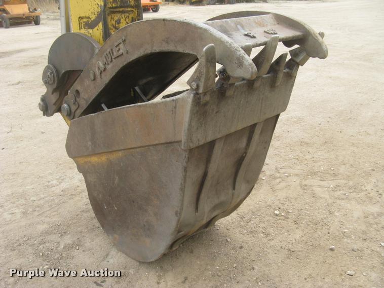 image for item L3987 1995 John Deere 710D backhoe