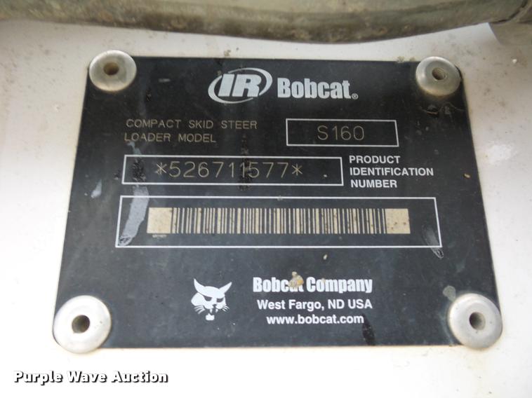 image for item L4519 2004 Bobcat S160 skid steer