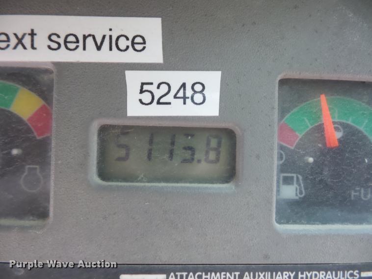 image for item L4519 2004 Bobcat S160 skid steer