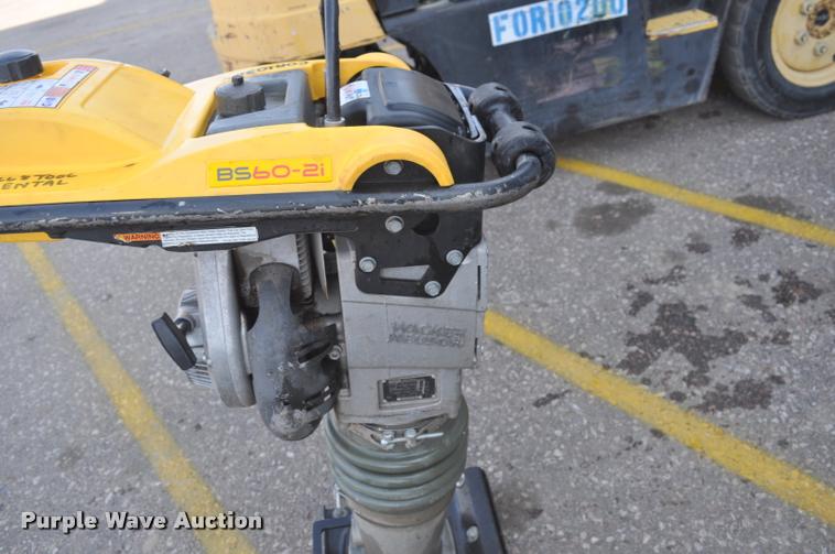 image for item L5160 Wacker Neuson BS60-2i plate compactor