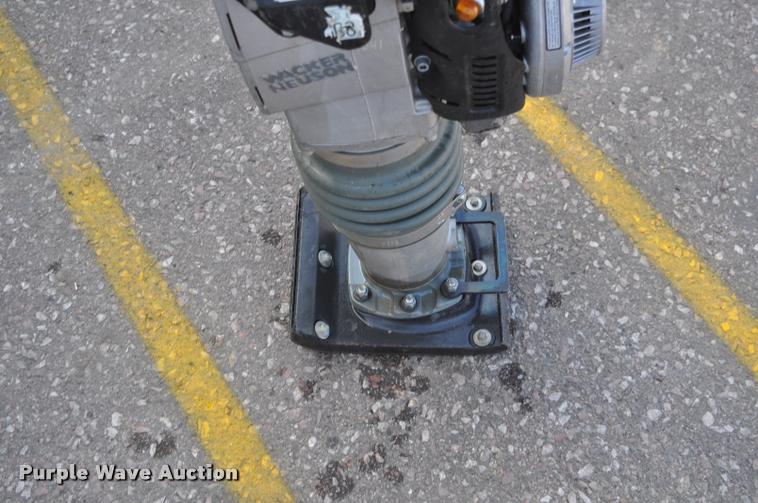 image for item L5163 Wacker Neuson BS60-2i plate compactor