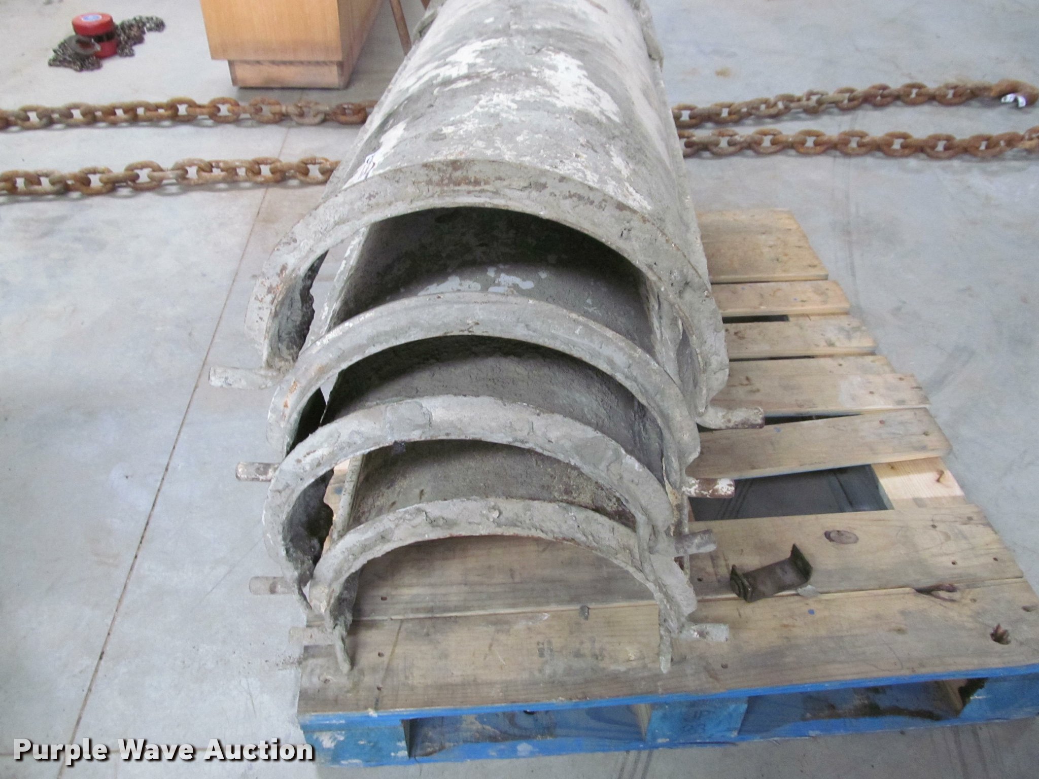(4) concrete chute extensions in Leavenworth, KS Item DT9544 sold