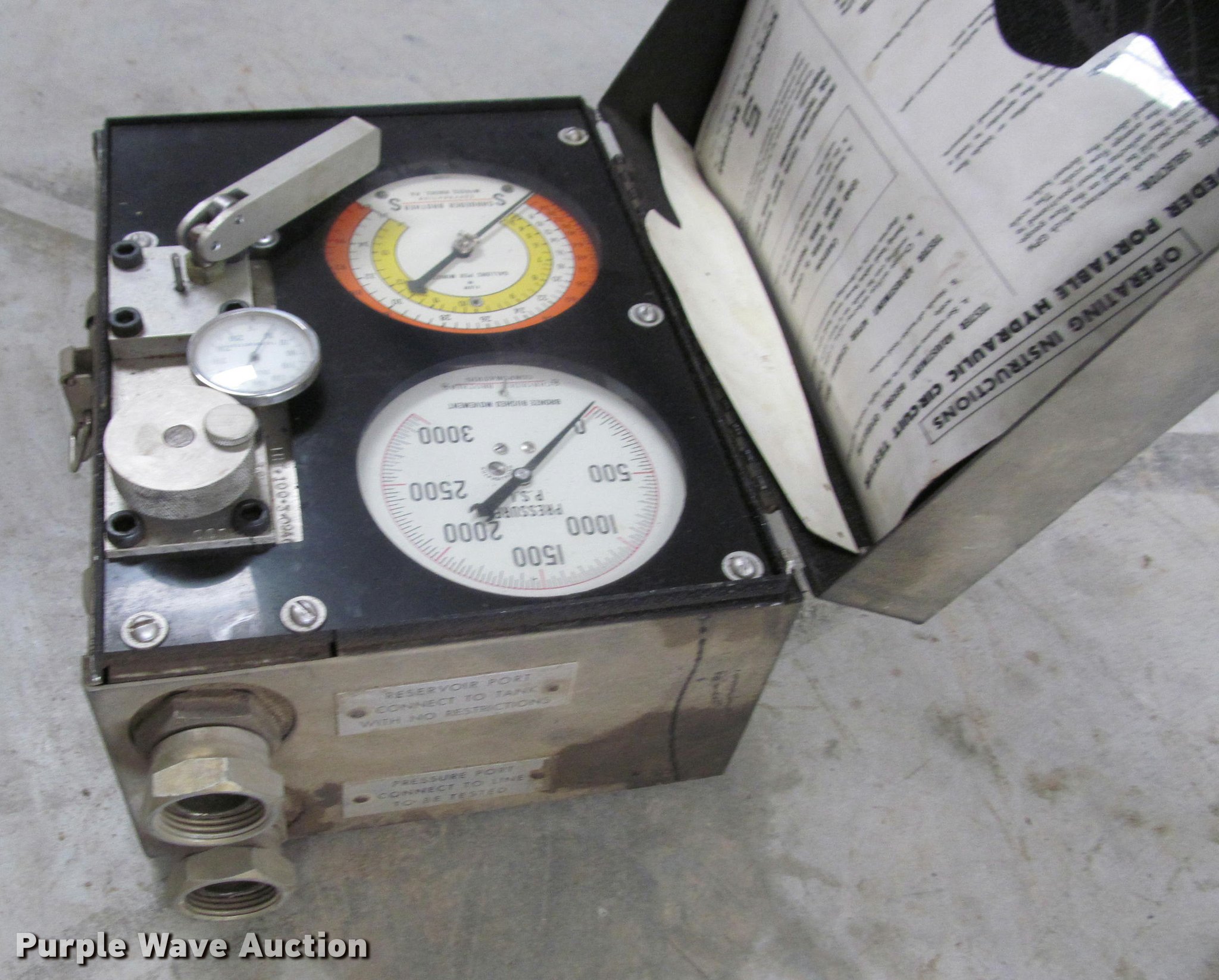 Schroeder Brothers hydraulic circuit tester in Leavenworth, KS Item