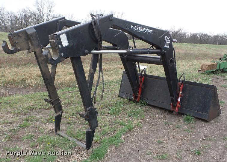 image for item AG9007 Westendorf TA28 tractor loader