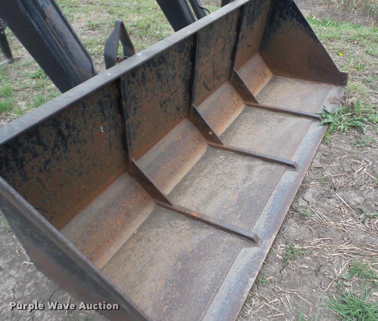 image for item AG9007 Westendorf TA28 tractor loader